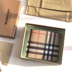 Burberry Wallets & Purse